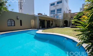 Casa de Tres dormitorios en Barrio Constituyentes