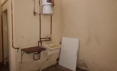 Local comercial de 60m2.-
