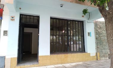 Local comercial de 60m2.-
