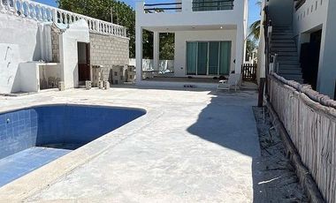 | Hermosa casa amueblada en la playa, en renta. |