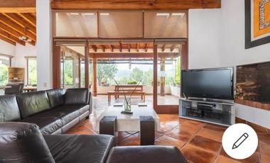Casa en renta con acceso al Club de Golf de Avandaro , Valle de Bravo