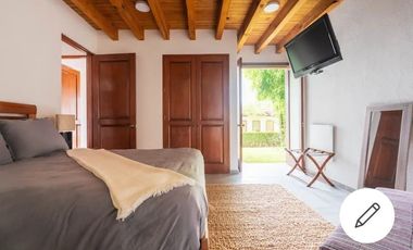 Casa en renta con acceso al Club de Golf de Avandaro , Valle de Bravo