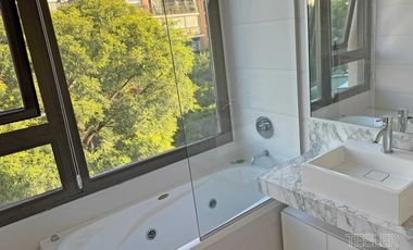 Weik Belgrano 3 dormitorios en suite Balcón aterrazado con parrilla propia Dependencia 3 cocheras
