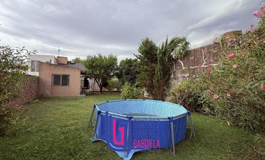Casa en venta apto banco nacion 3 dormitorio jardin y cochera