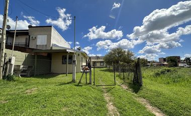 Casa en  calle Moreno