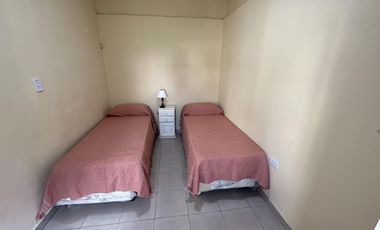 Casa en  calle Moreno