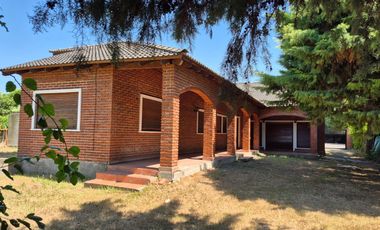 VENTA CASA 2 DORM PARQUE 133 E 491 Y 492 - JOAQUIN GORINA - LA PLATA