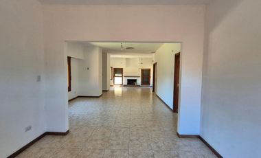 VENTA CASA 2 DORM PARQUE 133 E 491 Y 492 - JOAQUIN GORINA - LA PLATA