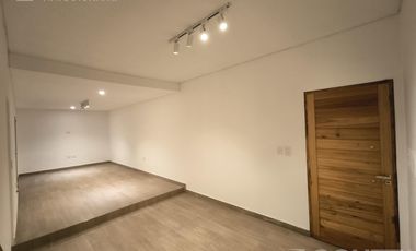 Casa interna moderna en Sargento Cabral
