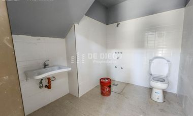Alquiler Deposito de 2600 m2, A pocos metros de Caminito y de la zona turistica de la Boca,