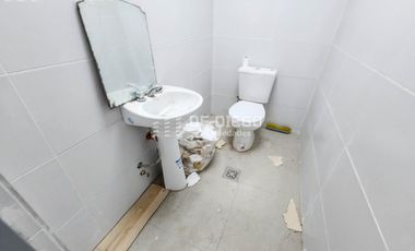 Alquiler Deposito de 2600 m2, A pocos metros de Caminito y de la zona turistica de la Boca,
