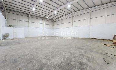 Alquiler local deposito 830 m2 Pablo Podesta, Tres de Febrero