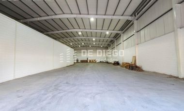 Alquiler local deposito 830 m2 Pablo Podesta, Tres de Febrero