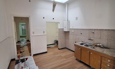 CASA EN VENTA RECICLADA
