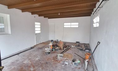 CASA EN VENTA RECICLADA