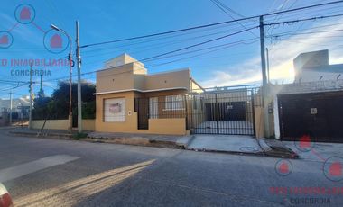 CASA EN VENTA RECICLADA