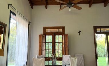 Residencia  Premium Amoblada  – Parque de 3.000 m²