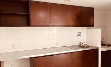 Piso de Oficinas venta posesión inmediata con el 10% o 4 pagos de $325Mil