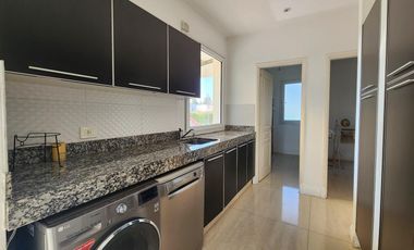Casa en barrio Los Alisos, Nordelta - Alquiler - venta