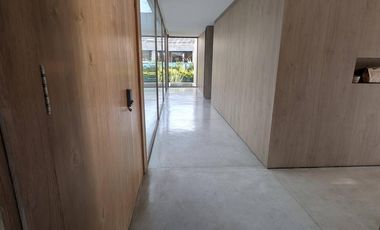 3 dormitorios en suite , escritorio/huéspedes/dependencias,gimnasio. Galería en L, Fogonero piscina