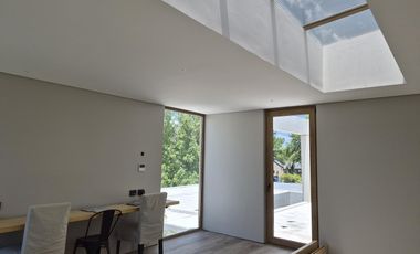 3 dormitorios en suite , escritorio/huéspedes/dependencias,gimnasio. Galería en L, Fogonero piscina