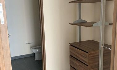 RENTA DEPARTAMENTO EN COSMOCRAT INTERLOMAS (B)