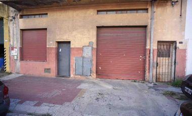 Gran Galpón de 300 m2 cubiertos - Villa Martelli