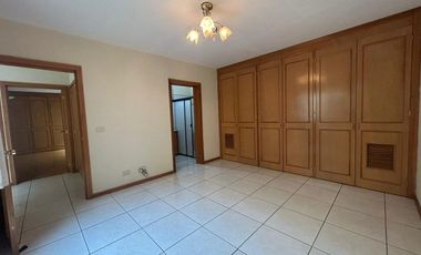 Casa en venta de una planta en Residencial Juan Manuel