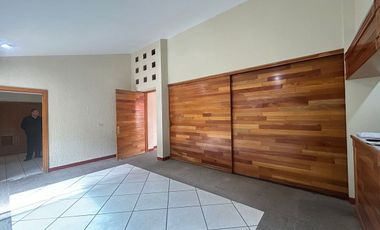 Casa en venta de una planta en Residencial Juan Manuel