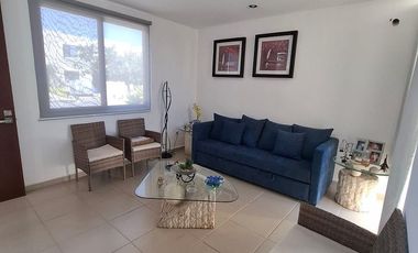 Casa en condominio en Venta con alberca y jardín Conkal Mérida Yucatán