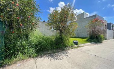 Terreno Comercial en Venta en Parques de Tesistan