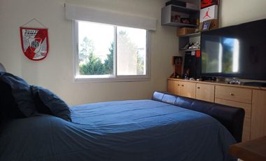 Casa en Venta 4 ambientes con dependencia - Abril Club De Campo