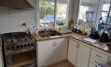 Casa en Venta 4 ambientes con dependencia - Abril Club De Campo