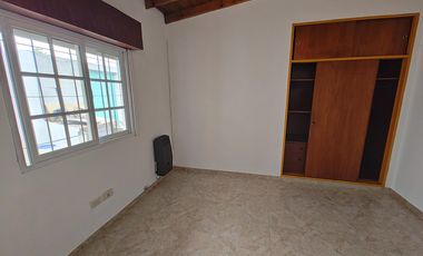 Departamento en alquiler en I. Casanova