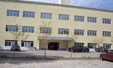 Alquiler de oficina de 776 m2 en Munro