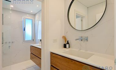 VENTA · CASA ·  4 DORMITORIOS · QUINCHO · PISCINA · FONDO NORTE · FUNES