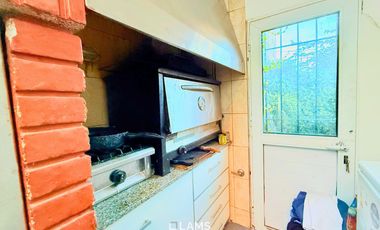 Chalet 5 ambientes en Venta - Barrio Los Troncos