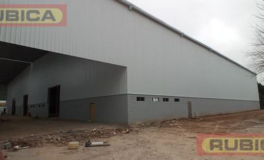 Deposito alquiler 4.000 m2 en Complejo Multiempresas - Don Torcuato Panamericana km.25