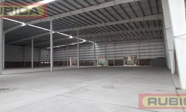 Deposito alquiler 4.000 m2 en Complejo Multiempresas - Don Torcuato Panamericana km.25