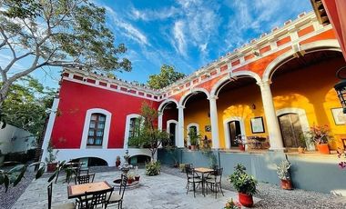 Hotel en Venta, Colima, 1800 m2