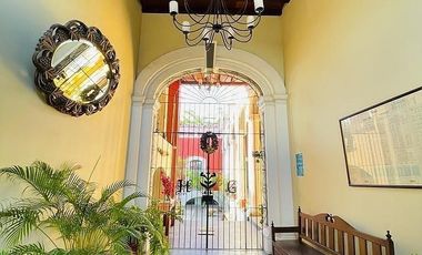 Hotel en Venta, Colima, 1800 m2