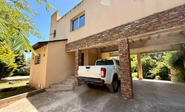 Casa en Alfar