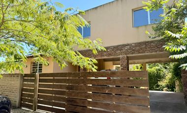 Casa en Alfar