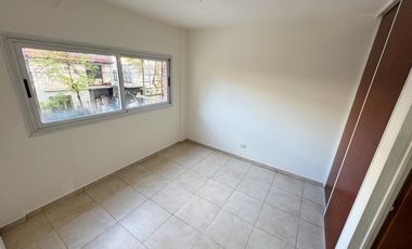 Departamento super amplio de dos ambientes  alquiler.