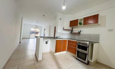 Departamento super amplio de dos ambientes  alquiler.