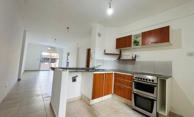 Departamento super amplio de dos ambientes  alquiler.