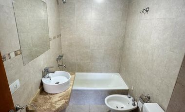 Departamento super amplio de dos ambientes  alquiler.