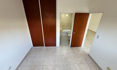 Departamento super amplio de dos ambientes  alquiler.