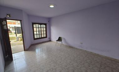 Casa en venta en G. de Laferrere