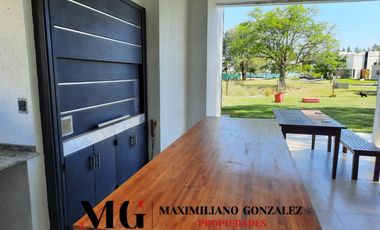 Casa en alquiler, 5 ambientes.  Terralagos, Canning